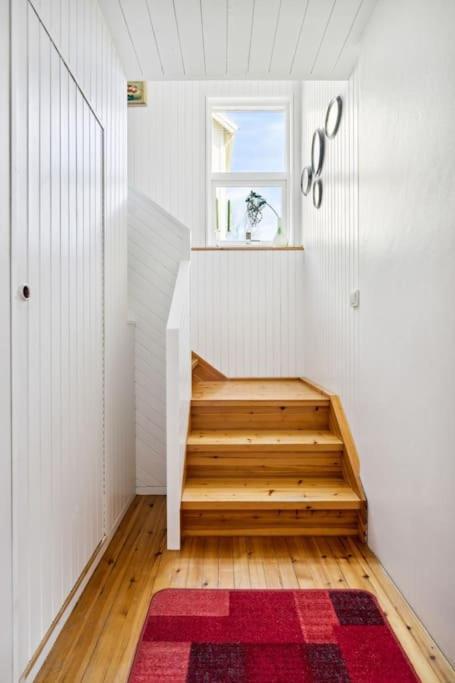 Cozy Little House In Tromso City Esterno foto