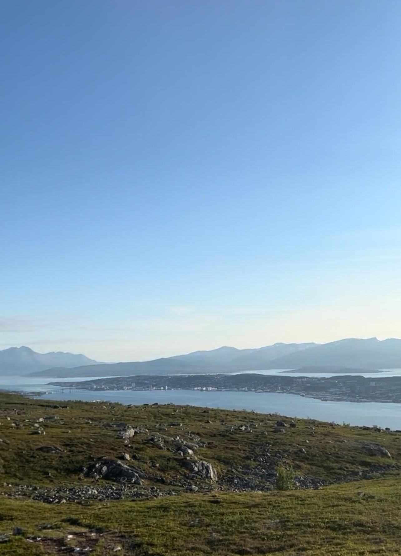 Cozy Little House In Tromso City Esterno foto